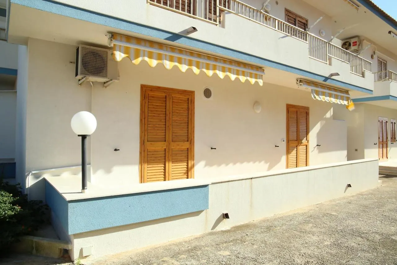 Izzhome Sunshine Marina di Ragusa Apartment
