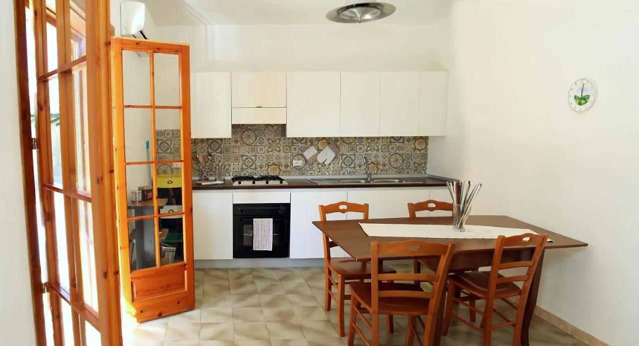 Izzhome Sunshine Marina di Ragusa Italy