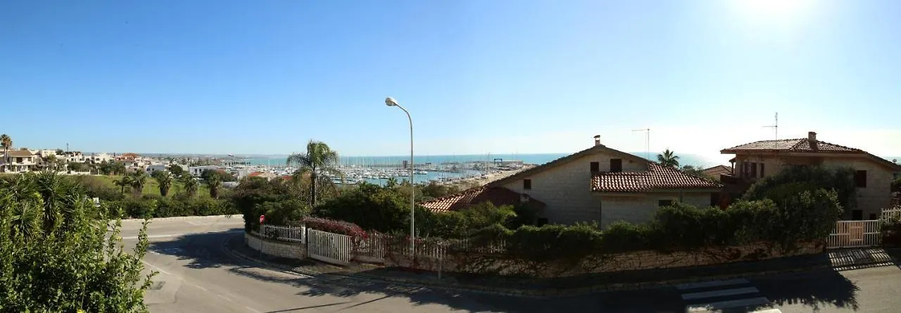 Apartment Izzhome Sunshine Marina di Ragusa Italy